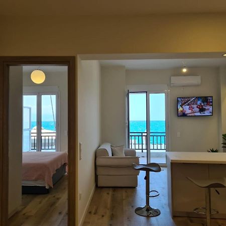 Grace Seaside Apartment Loutraki  Exterior photo