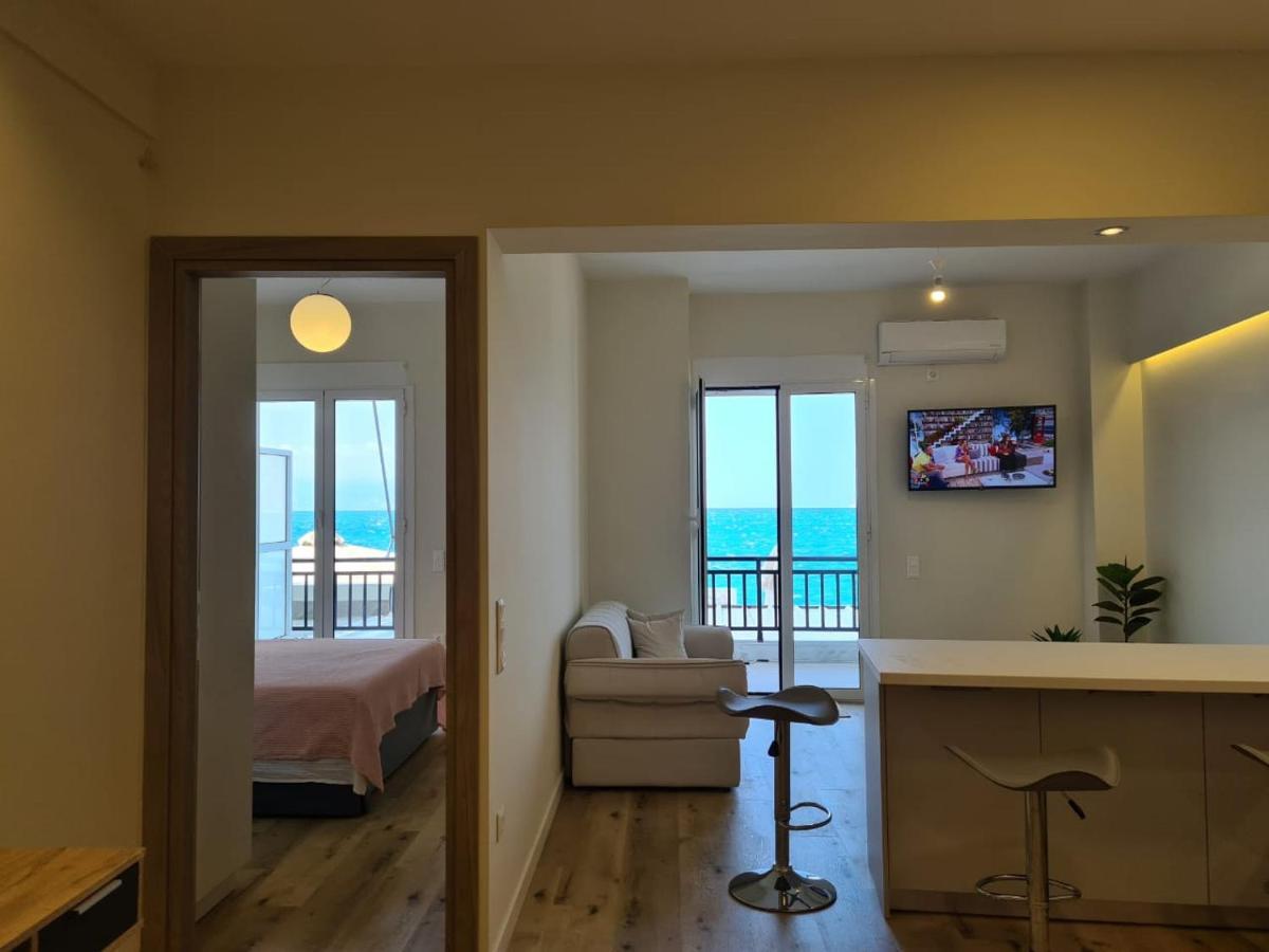 Grace Seaside Apartment Loutraki  Exterior photo