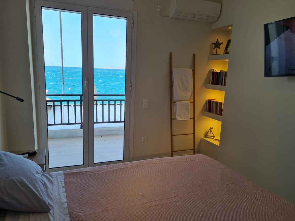 Grace Seaside Apartment Loutraki  Exterior photo