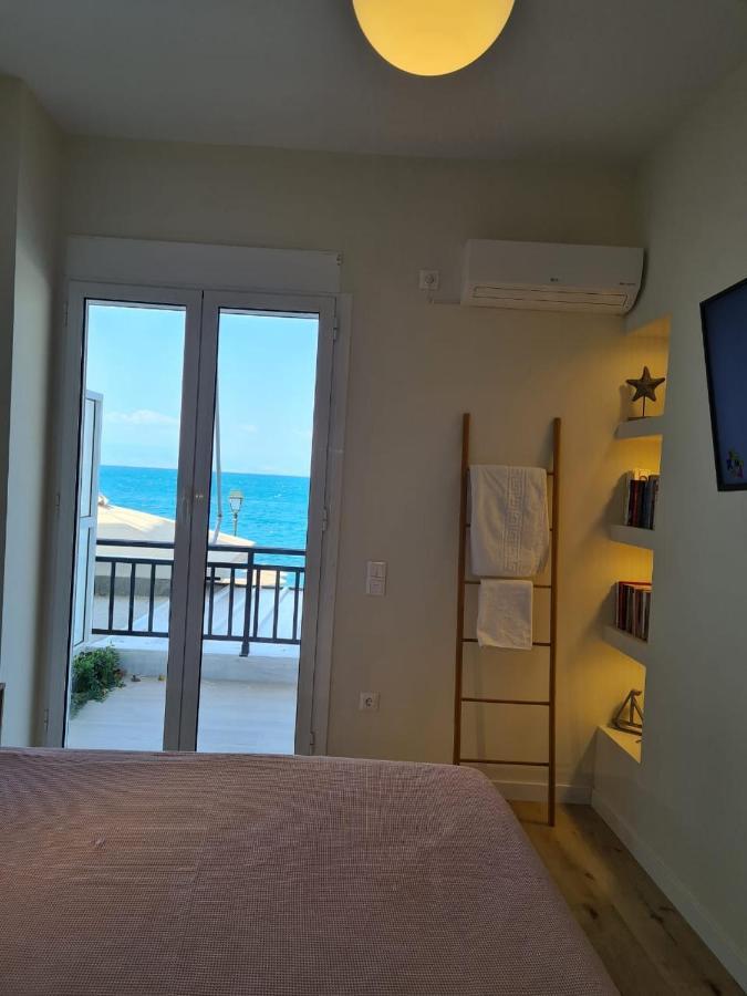 Grace Seaside Apartment Loutraki  Exterior photo