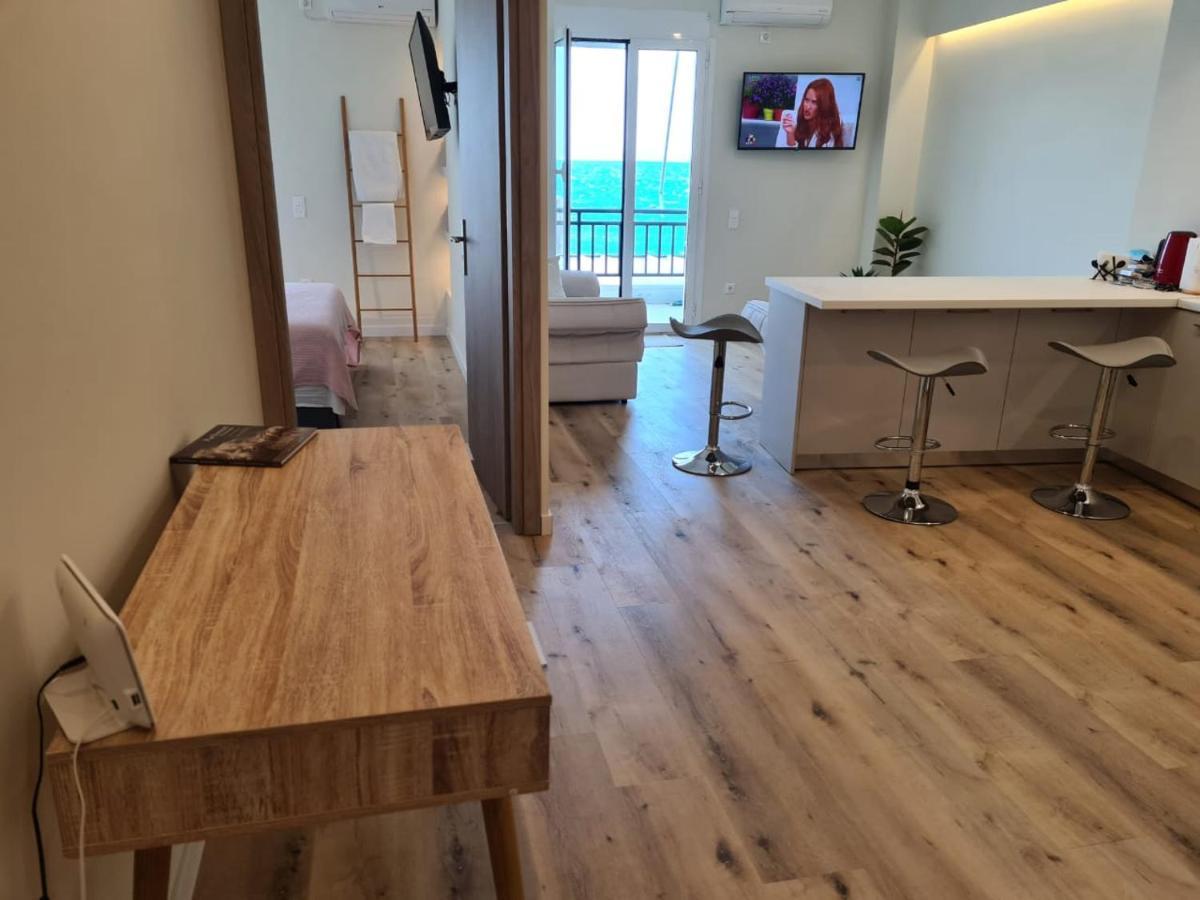 Grace Seaside Apartment Loutraki  Exterior photo
