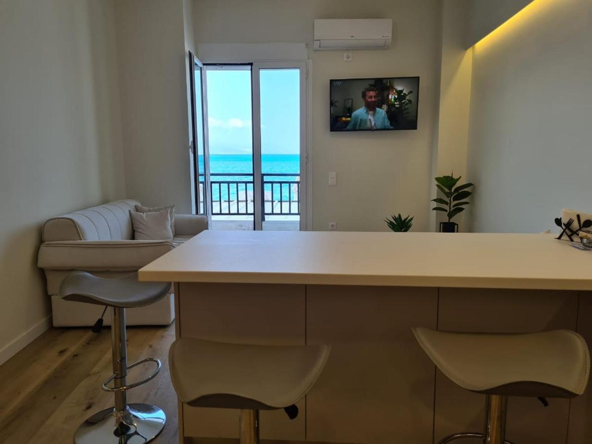 Grace Seaside Apartment Loutraki  Exterior photo