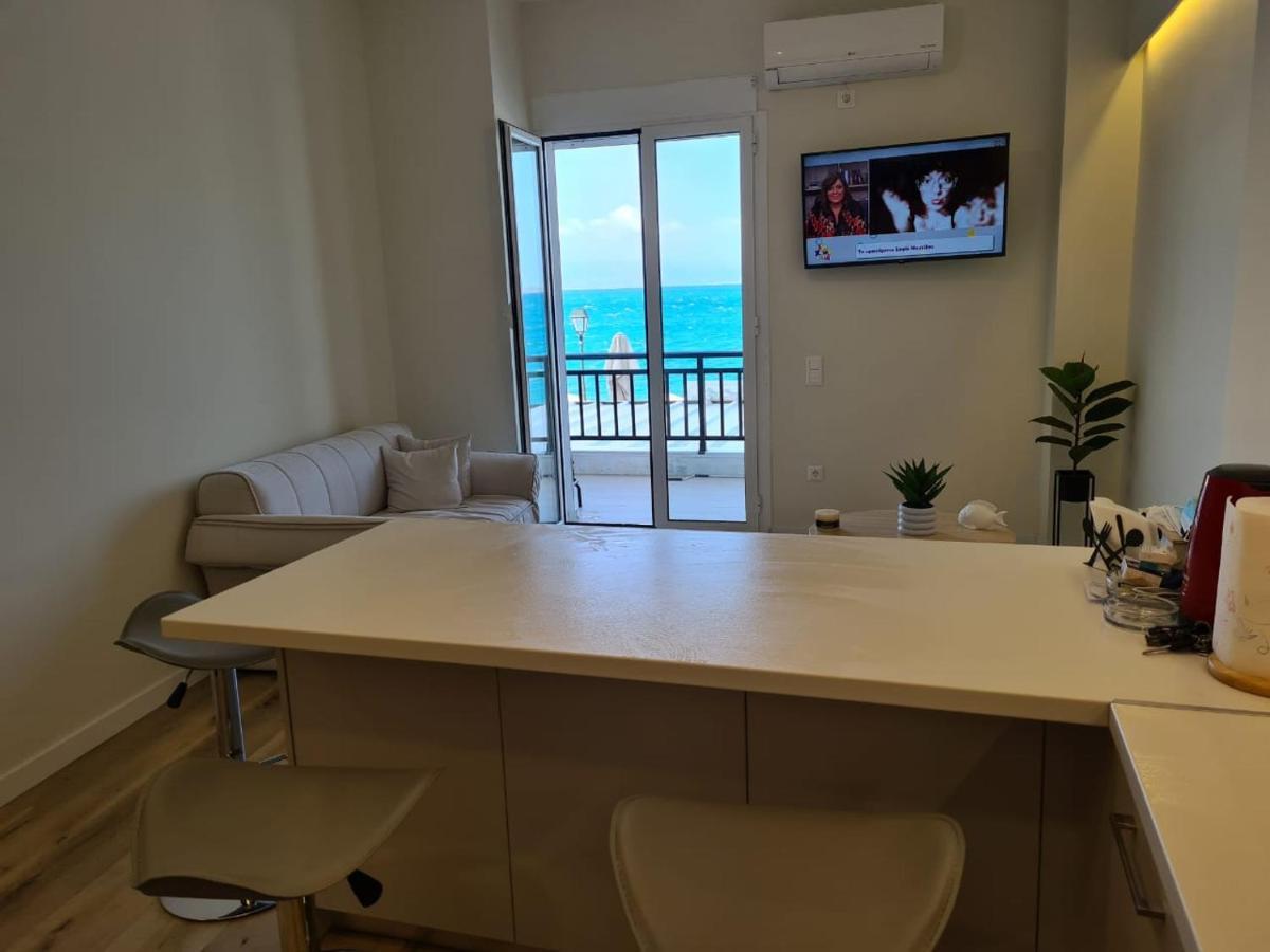 Grace Seaside Apartment Loutraki  Exterior photo
