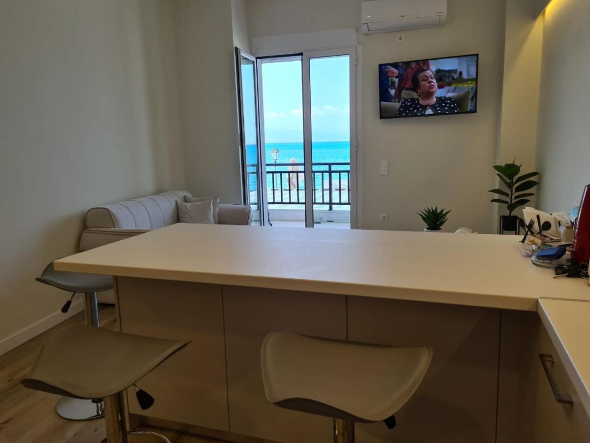 Grace Seaside Apartment Loutraki  Exterior photo