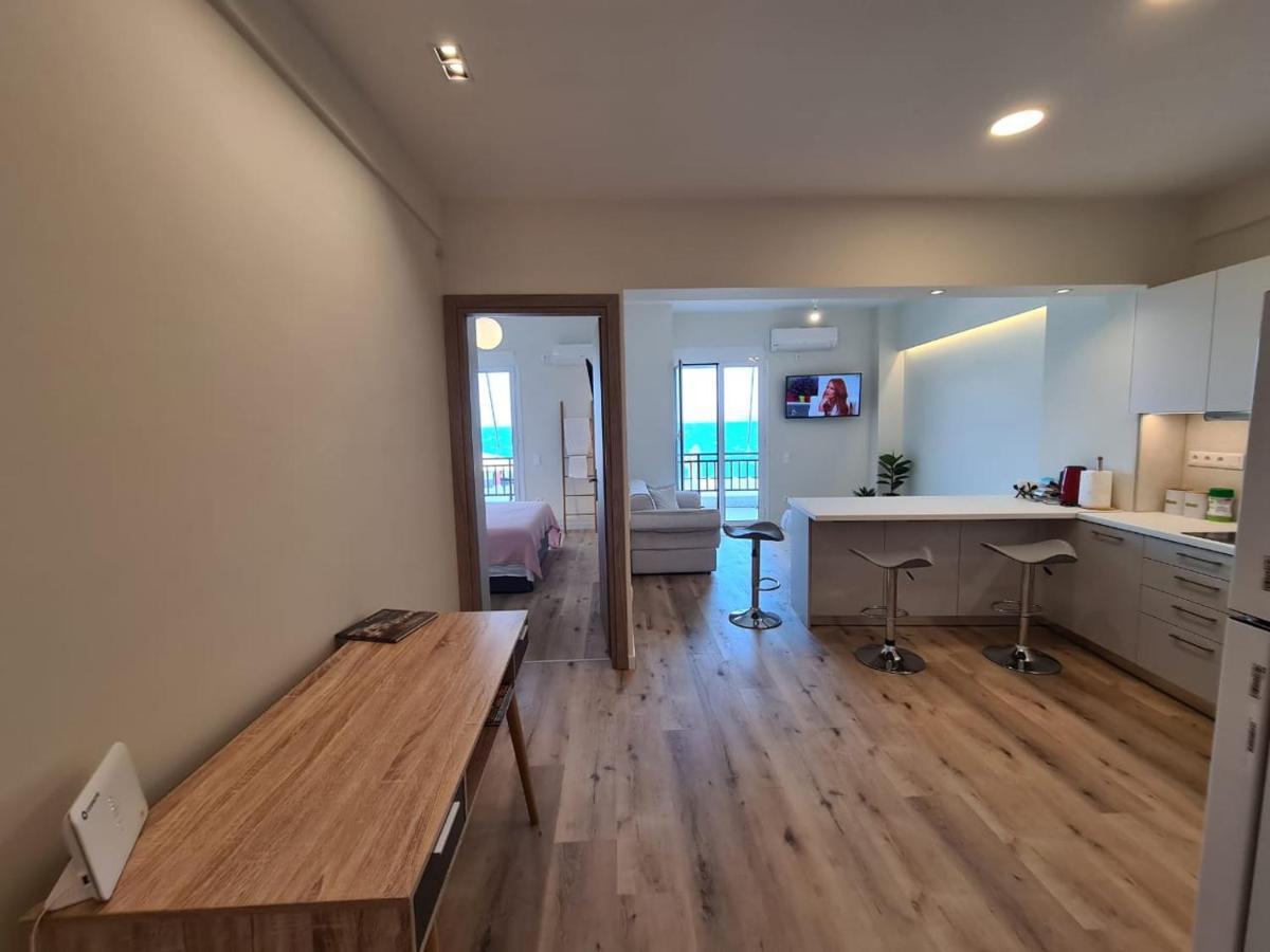 Grace Seaside Apartment Loutraki  Exterior photo