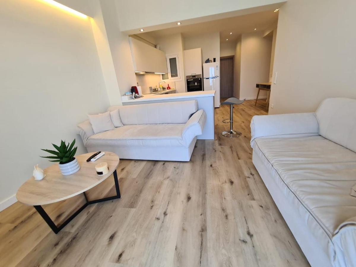 Grace Seaside Apartment Loutraki  Exterior photo
