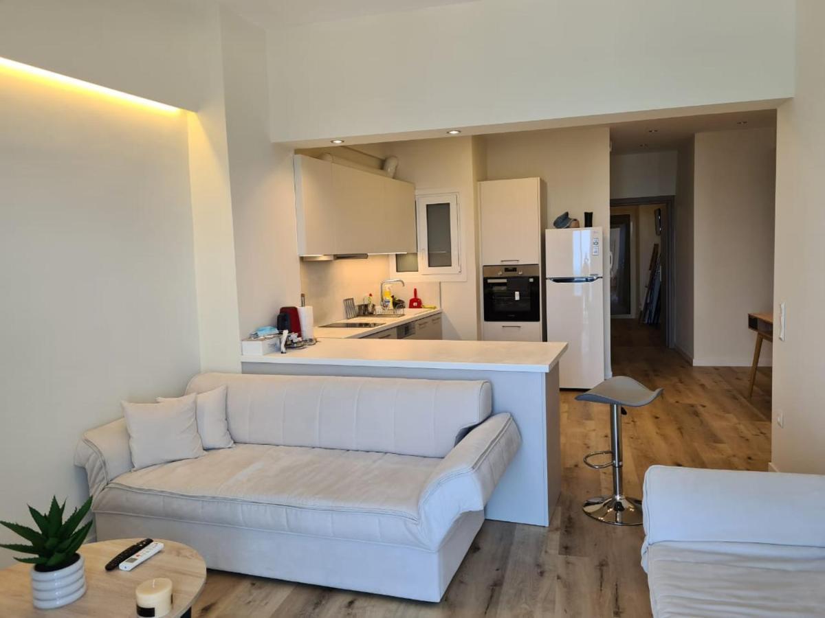 Grace Seaside Apartment Loutraki  Exterior photo