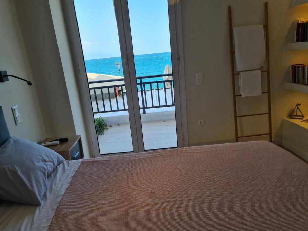 Grace Seaside Apartment Loutraki  Exterior photo
